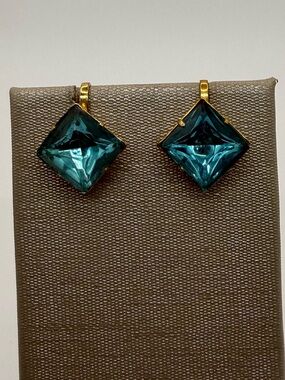 Vintage Teal Blue Faceted Glass Screw Back Earrings Gold Tone Mid Century